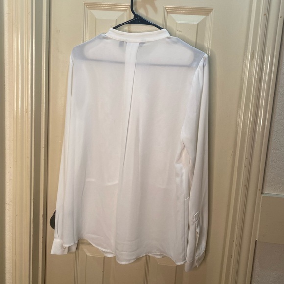 Blouse - Picture 2 of 3